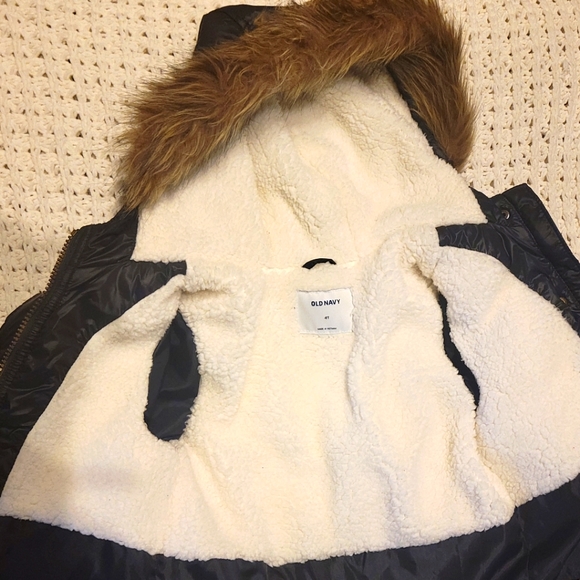 Old navy winter jacket 4t black bubble coat - Picture 5 of 8